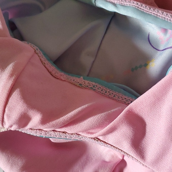 DISNEY CUTE MINNIE MOUSE GIRL'S SWIMSUIT 💕 - Picture 7 of 7